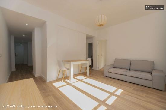  Apartamento de 2 habitaciones en alquiler en Poblados Marítimos - VALENCIA 