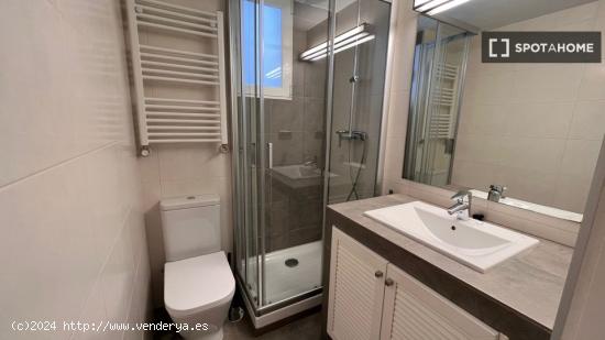 Apartamento de 2 habitaciones en alquiler en Atocha - MADRID