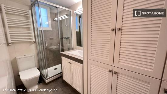 Apartamento de 2 habitaciones en alquiler en Atocha - MADRID