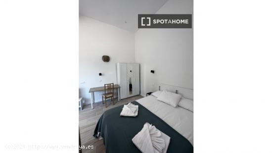 Apartamento tipo estudio en alquiler en Colonia - MADRID