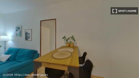 Apartamento de 1 dormitorio en alquiler en Pacífico - MADRID