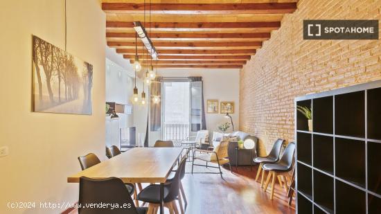 Apartamento entero de 2 dormitorios en Barcelona. - BARCELONA