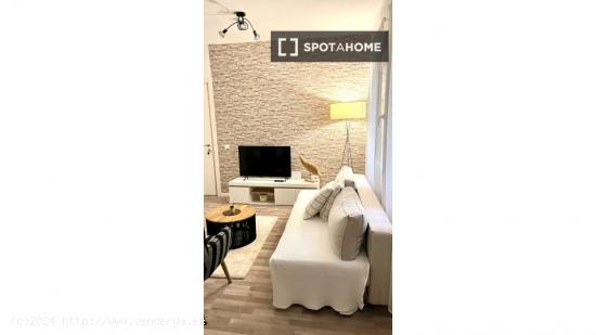 Piso en alquiler de 1 dormitorio en Arganzuela, Madrid - MADRID