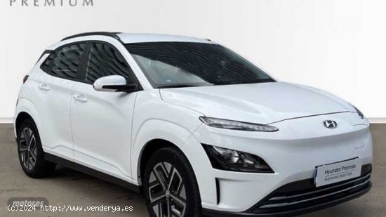 Hyundai Kona Electric Maxx 100kW de 2023 con 11.980 Km por 37.950 EUR. en Huesca