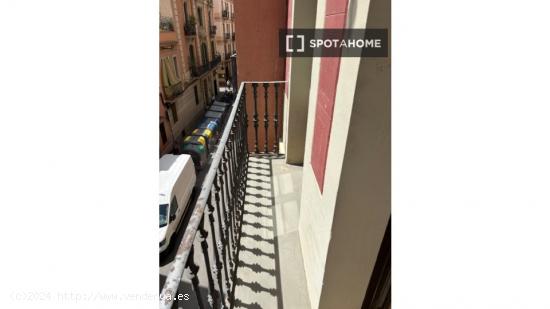 Apartamento entero de 2 dormitorios en Barcelona. - BARCELONA