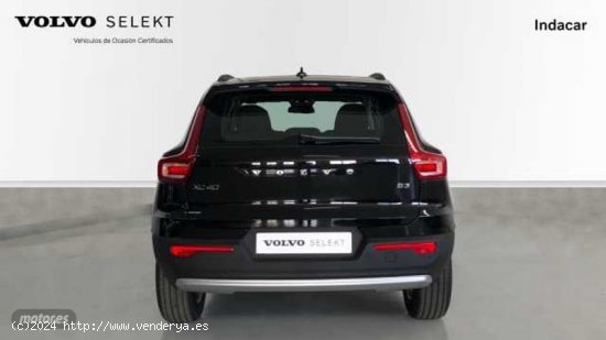 Volvo XC40 Essential, B3 Mild hybrid, Gasolina de 2024 con 154 Km por 36.680 EUR. en Almeria