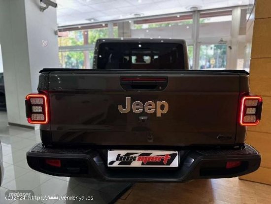 Jeep Gladiator 3.0 Crd Overland de 2022 con 7.300 Km por 59.900 EUR. en Barcelona