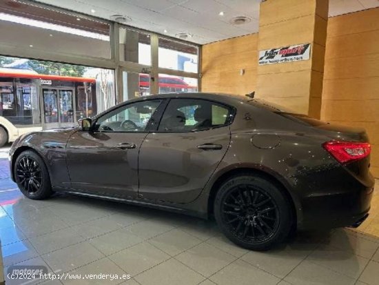 Maserati Ghibli Diesel Aut. 275 de 2017 con 60.000 Km por 38.900 EUR. en Barcelona