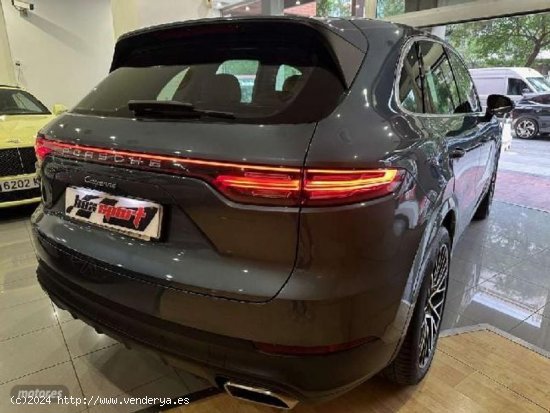 Porsche Cayenne E-hybrid Aut. de 2020 con 69.999 Km por 67.900 EUR. en Barcelona