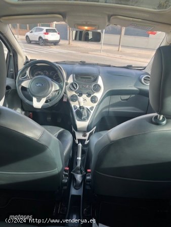 Ford Ka TITANIUM de 2014 con 130.290 Km por 5.900 EUR. en Albacete