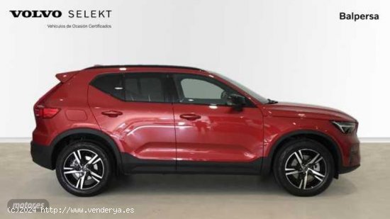 Volvo XC40 XC40 Plus, B3 Mild Hybrid, Gasolina, Dark de 2024 con 4.228 Km por 44.990 EUR. en Ourense