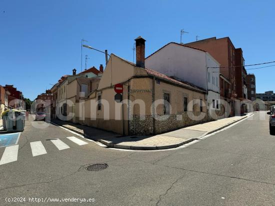  Casa venta - VALLADOLID 