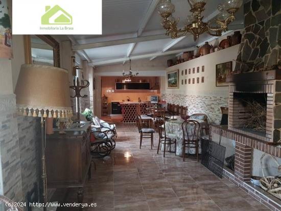 CASA EN VENTA ZONA MONTAMARTA - ZAMORA