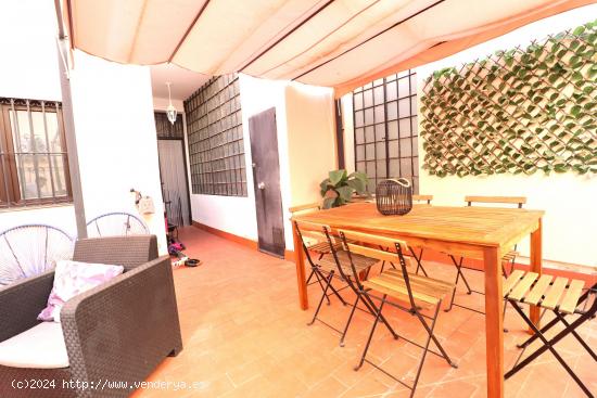 VIVIENDA CON ENCANTO EN EL CORAZÓN DEL CASCO ANTIGUO - BADAJOZ