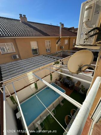  CHALET EN URBANIZACIÓN GUADIANA - BADAJOZ 