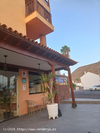 SE VENDE APARTAMENTO DUPLEX EN LOS ALISIOS LOS CRISTIANOS - SANTA CRUZ DE TENERIFE