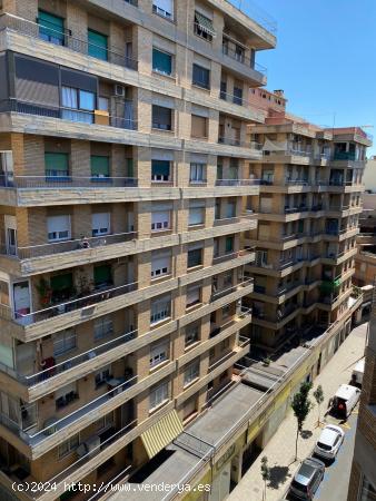  Piso de 3 habitaciones en zona centro de Tudela - NAVARRA 