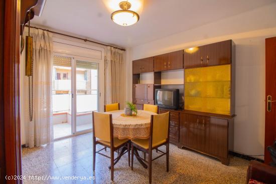  Se Vende en Esplugues de Llobregat - BARCELONA 