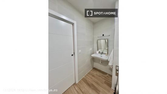 Apartamento de 1 dormitorio en alquiler en Hortaleza - MADRID