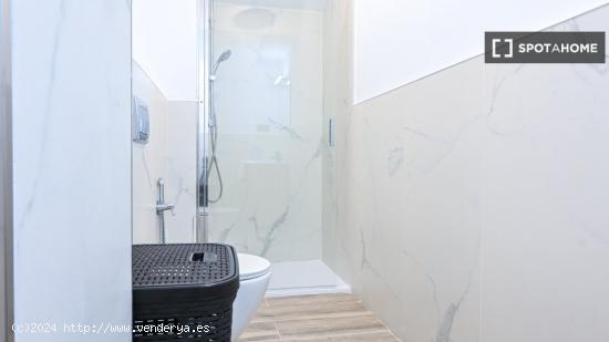 Apartamento de 2 dormitorios en alquiler en Hortaleza. - MADRID