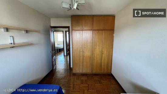 Habitación en piso compartido en Vigo - PONTEVEDRA