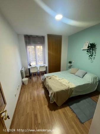  Se alquilan habitaciones en un apartamento de 4 dormitorios en Getafe - MADRID 