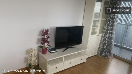 Apartamento entero de 2 dormitorios en L'Hospitalet de Llobregat. - BARCELONA