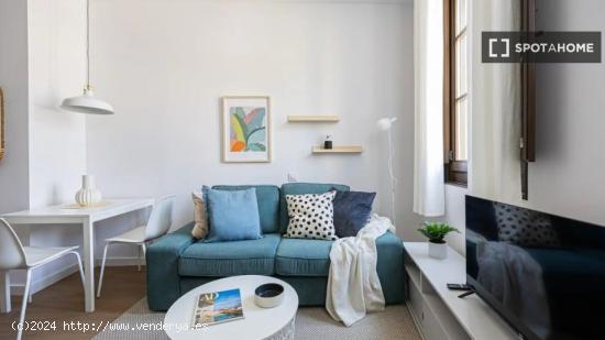 ¡Apartamento moderno y amueblado en Barcelona! - BARCELONA