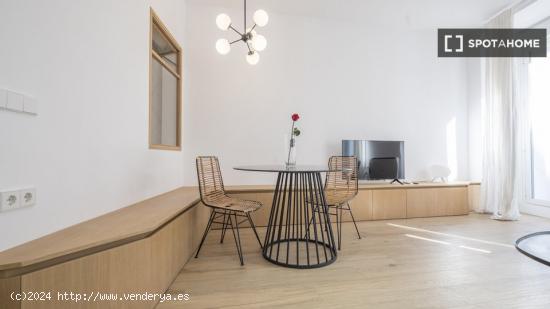 Apartamento de 1 dormitorio en alquiler en Chueca - MADRID