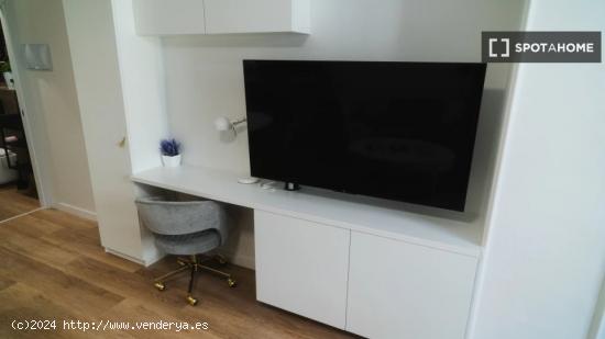 Apartamento entero de 1 dormitorio en València - VALENCIA