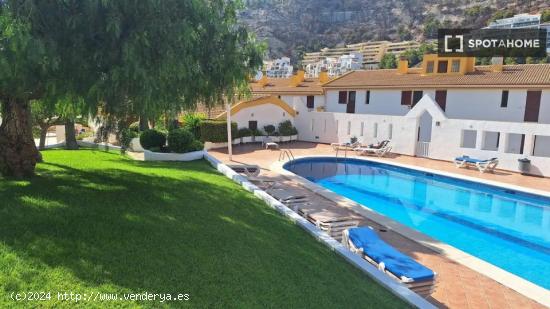 Apartamento de 2 dormitorios en alquiler en Altea - ALICANTE