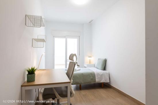  Habitación en piso compartido en Burjassot - VALENCIA 