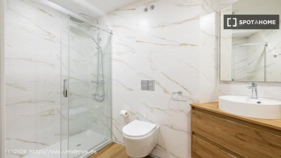 Apartamento completo de 3 dormitorios en Málaga - MALAGA