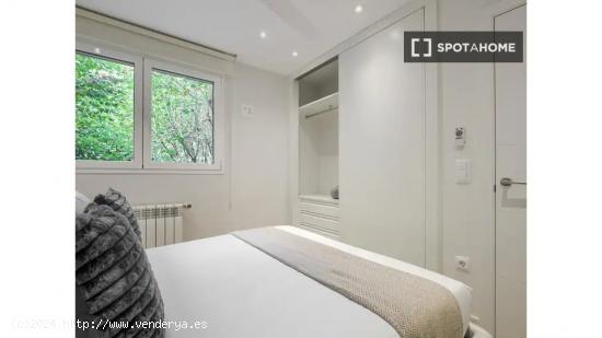 Apartamento de 2 dormitorios en alquiler en Madrid - MADRID