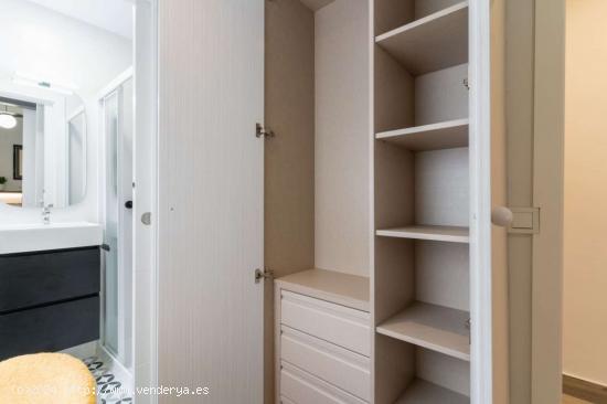  ¡Habitaciones en alquiler en piso de 4 habitaciones en Madrid! - MADRID 