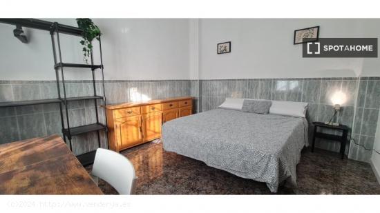 Habitación en piso compartido en Espinardo - MURCIA