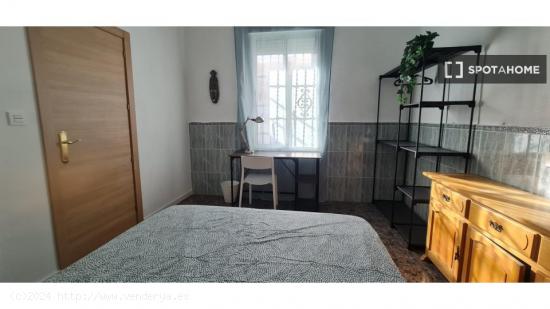 Habitación en piso compartido en Espinardo - MURCIA