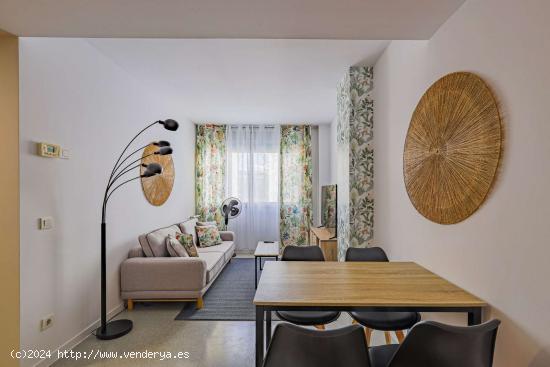  Apartamento entero de 1 dormitorio en Barcelona - BARCELONA 