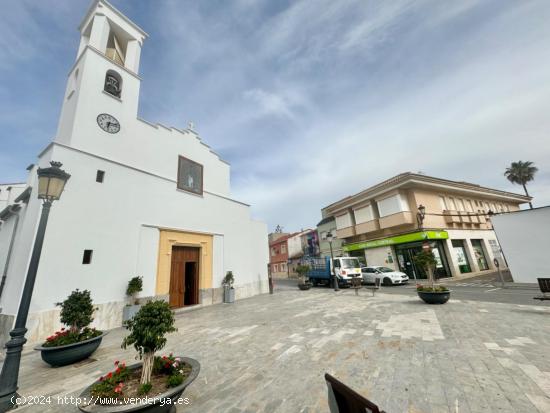  MARAVILLOSA CASA DE DOS PLANTAS EN MOLINS CON TERRAZA, CHIMENEA , LISTA PARA VIVIR ¡¡VISITELA YA!! 