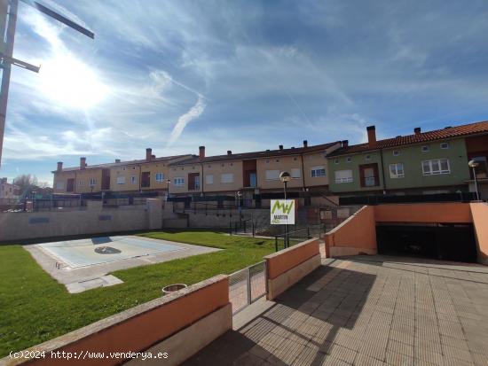 DUPLEX, URBANIZACIÓN PRIVADA. - BURGOS