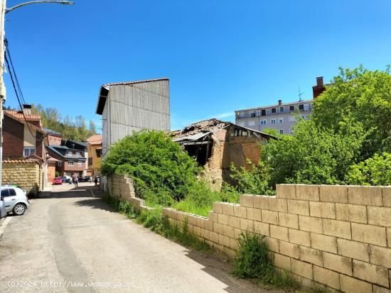 DISPONIBLE A LA VENTA CASA EN RUINAS EN GUARDO - PALENCIA