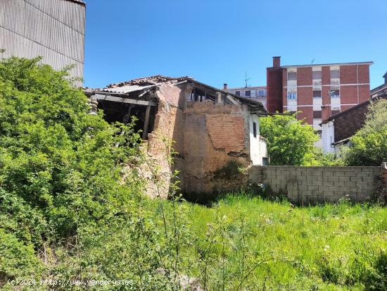 DISPONIBLE A LA VENTA CASA EN RUINAS EN GUARDO - PALENCIA