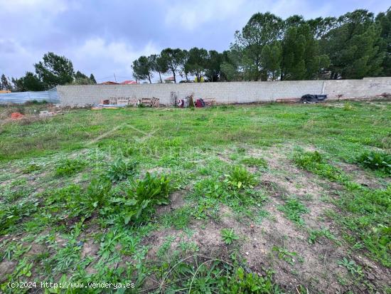 Terreno Urbano en Yuncos - Ideal para Construir la Casa de Tus Sueños - TOLEDO