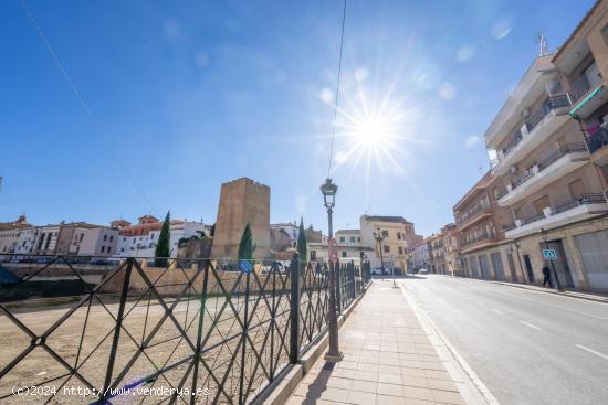 ¡Inversión Única en el Corazón de Guadix! - GRANADA