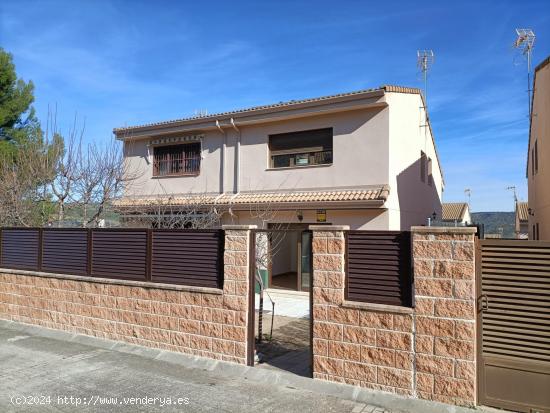 CHALET PAREADO EN VENTA EN CARABAÑA - MADRID