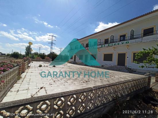 ¡OPORTUNIDAD ÚNICA! SE VENDE HOTEL EN CARRETERA DE ALISEDA, CÁCERES 🏨✨ - CACERES