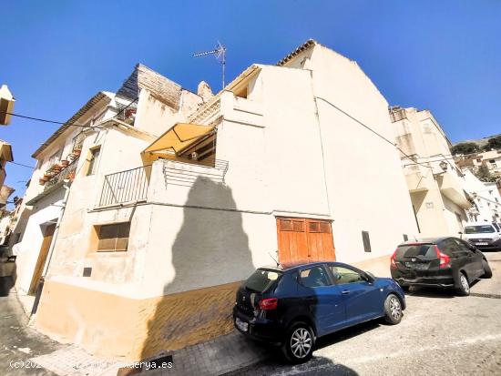  ¡Encantadora casa de pueblo en Sella a un precio irresistible! - ALICANTE 