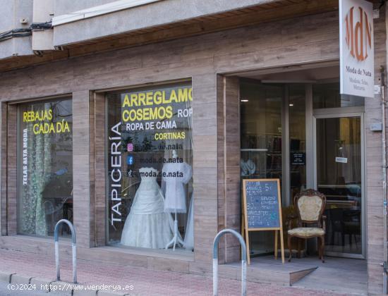 SE VENDE LOCAL COMERCIAL CO SALIDA DE HUMO - ALICANTE