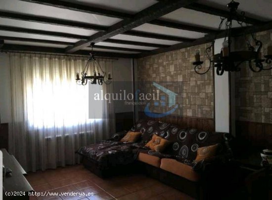 SE VENDE ADOSADO/ MAHORA/ 4 DORMITORIOS/ 165000 €