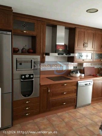 SE VENDE ADOSADO/ MAHORA/ 4 DORMITORIOS/ 165000 €